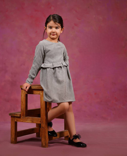 قیمت و خرید لباس دخترانه عروسکی