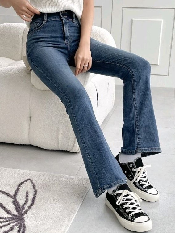 شلوار جین راسته فاق بلند SHEIN سایز M